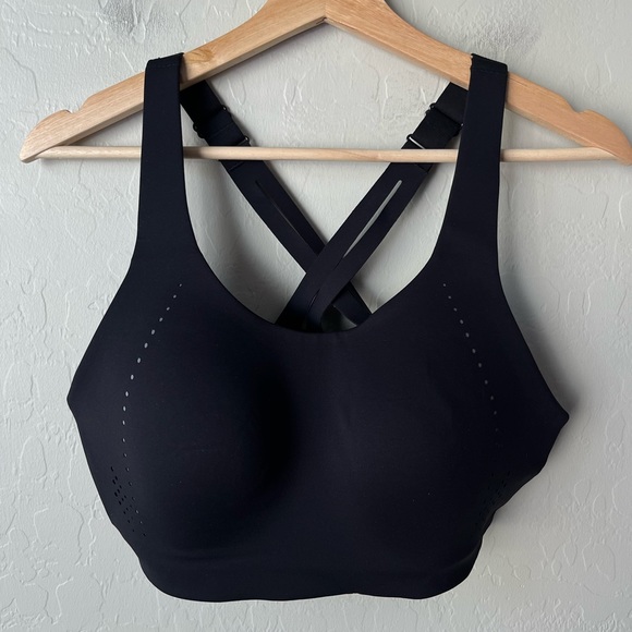 Lululemon high support sports bra NWOT 38C - Picture 7 of 13